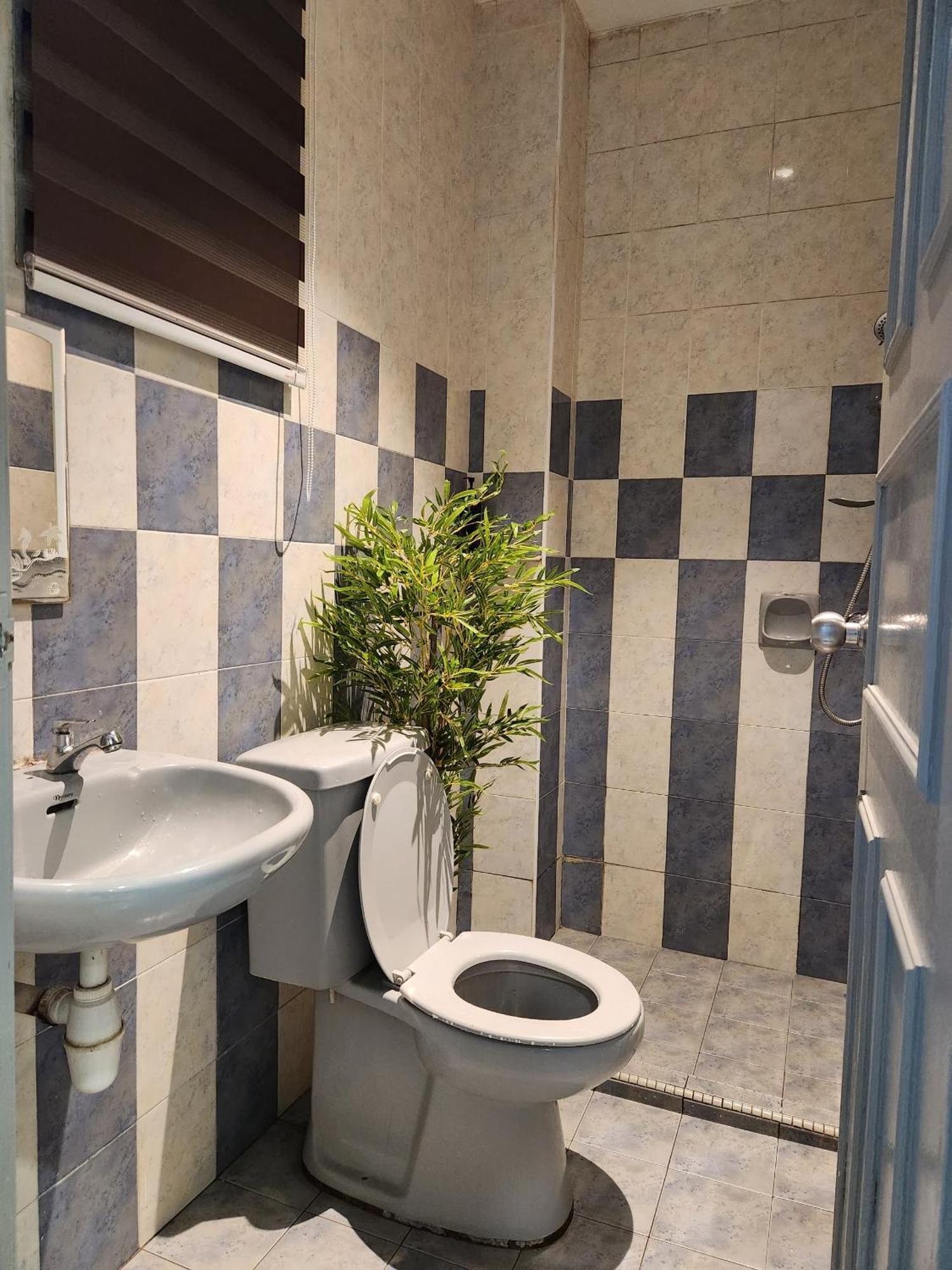 Galaxy Guest Home By Ipoh Maju Stay Exterior photo